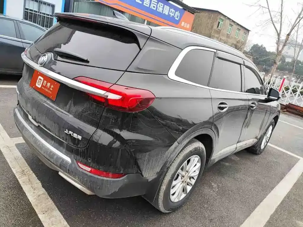 Buick Enclave — фото 9