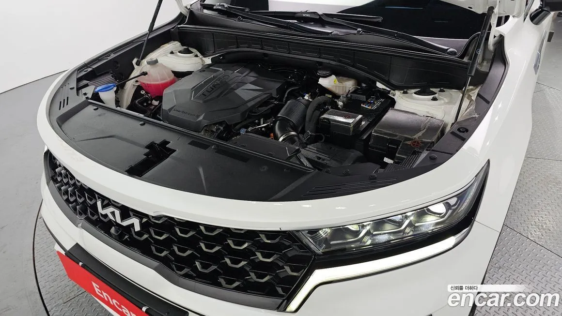 Kia Sorento — фото 10