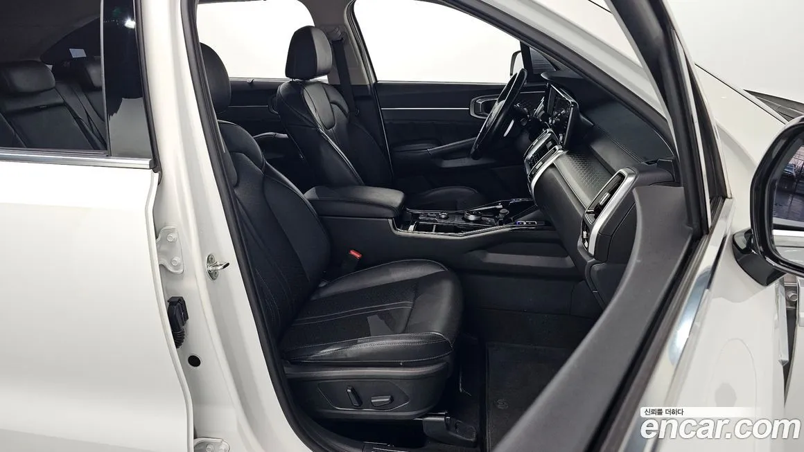 Kia Sorento — фото 5