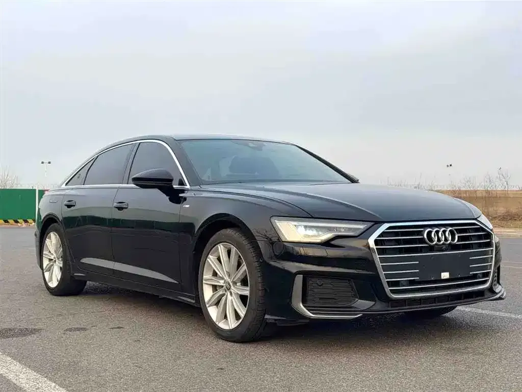 Audi A6L — фото 6