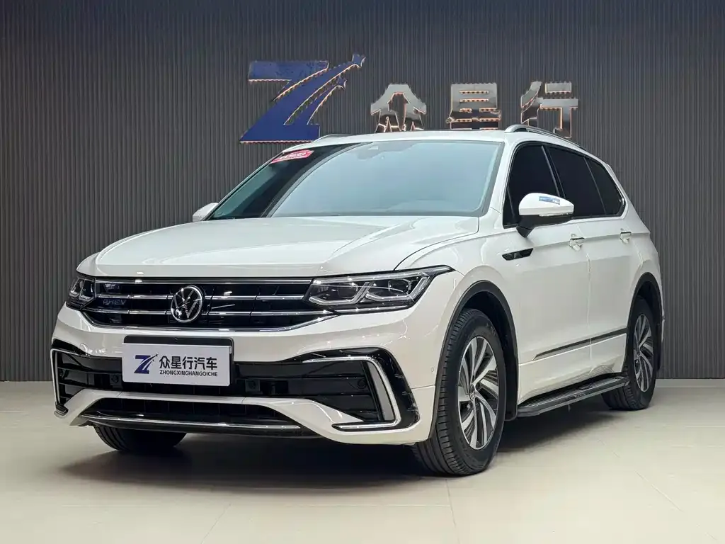 Volkswagen Tiguan L New Energy — фото 1