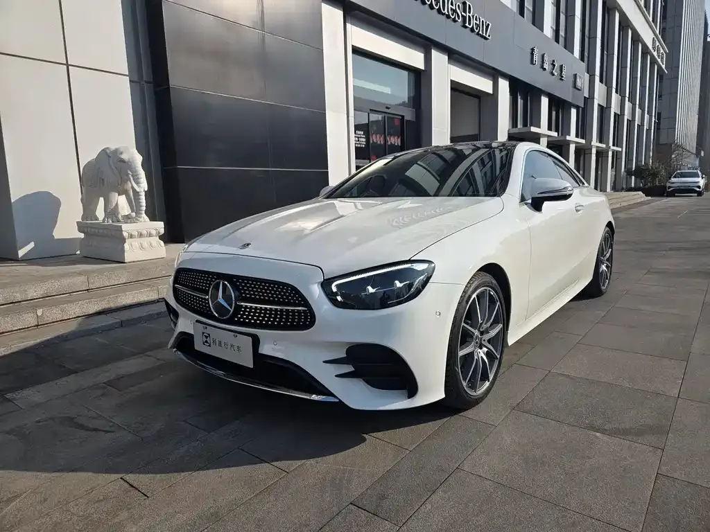 Mercedes-Benz E-Class (Import) — фото 1