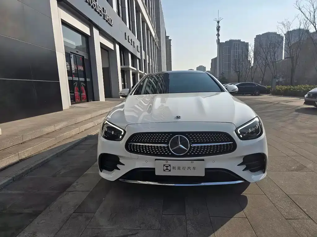 Mercedes-Benz E-Class (Import) — фото 2