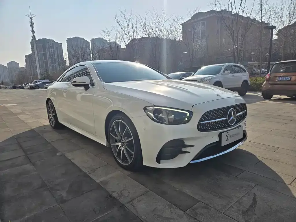 Mercedes-Benz E-Class (Import) — фото 7