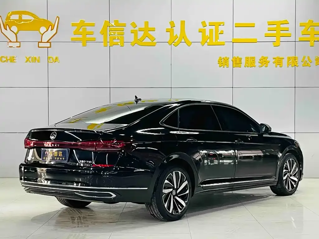 Volkswagen Passat — фото 5