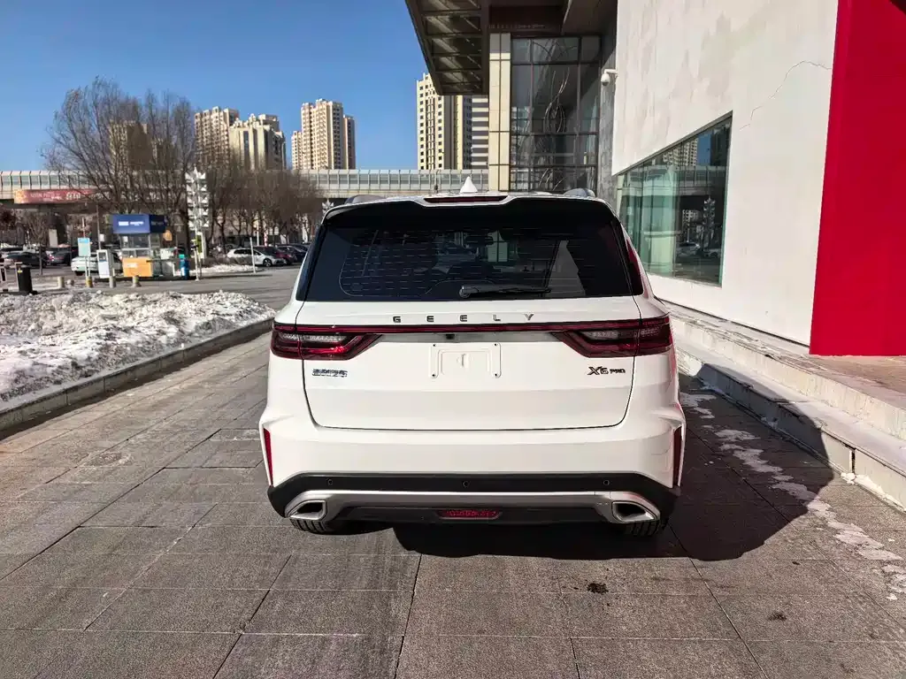 Geely Vision X6 — фото 10