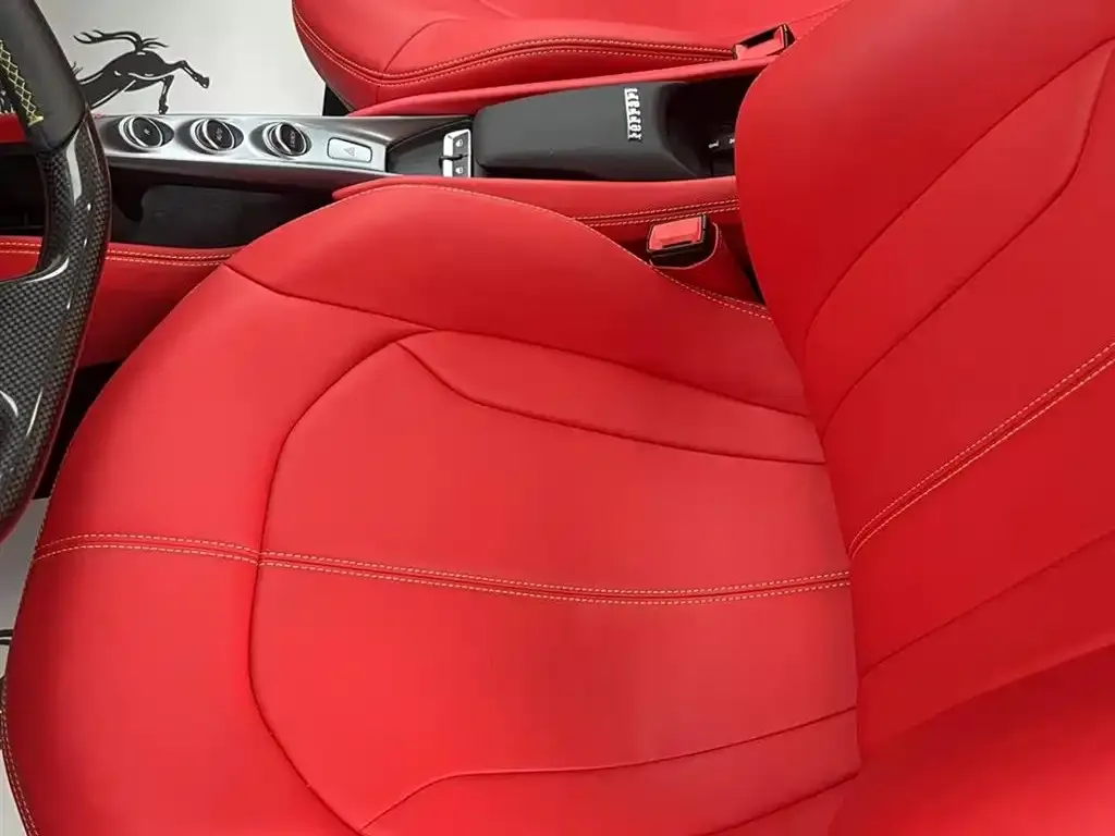 Ferrari F8 — фото 2