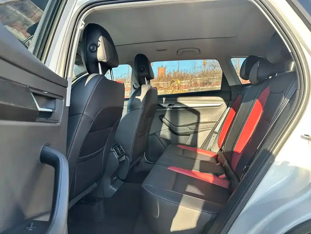 Skoda Karoq — фото 2