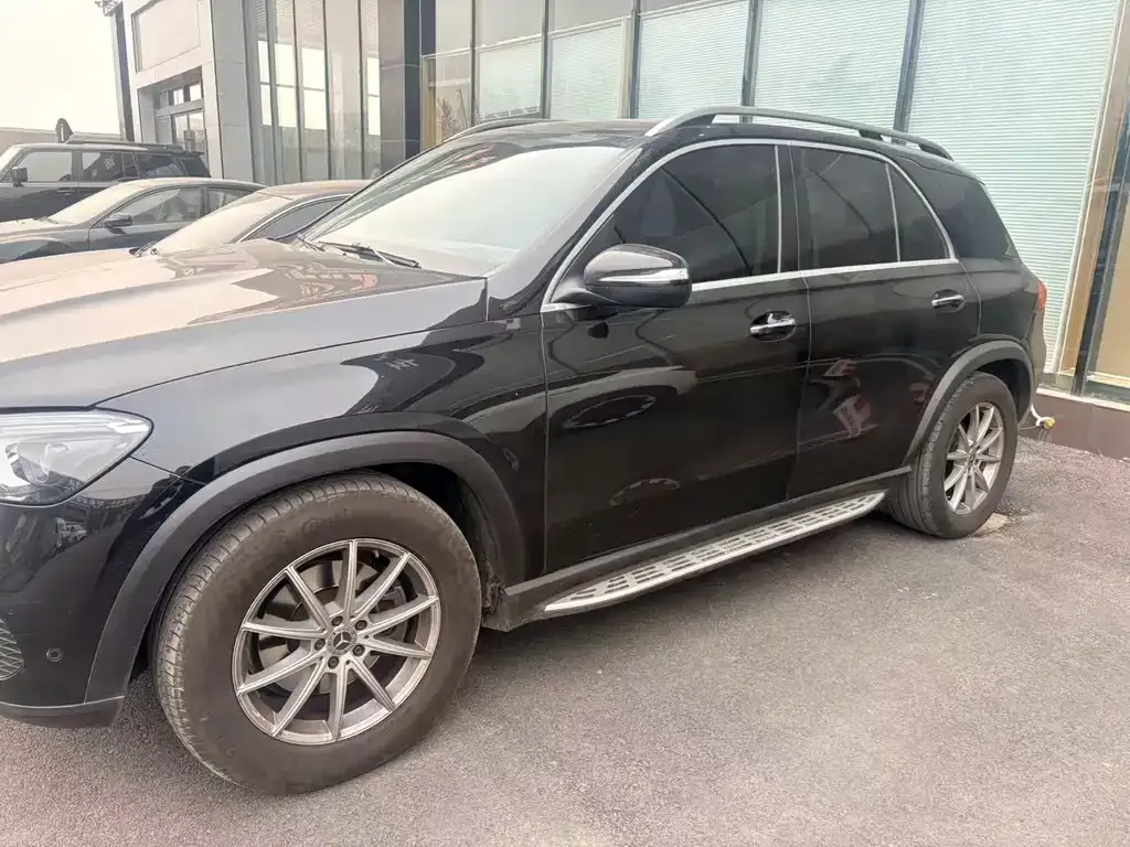 Mercedes-Benz GLE — фото 8