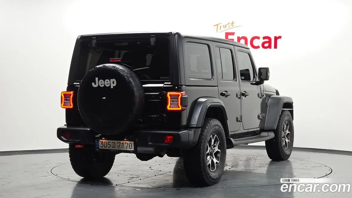 Jeep Wrangler — фото 3
