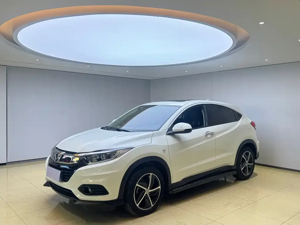 Honda Vezel — фото 1