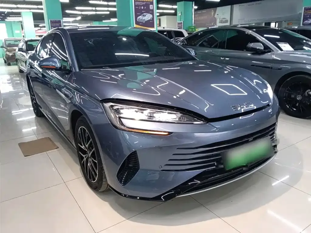 BYD Seal — фото 4