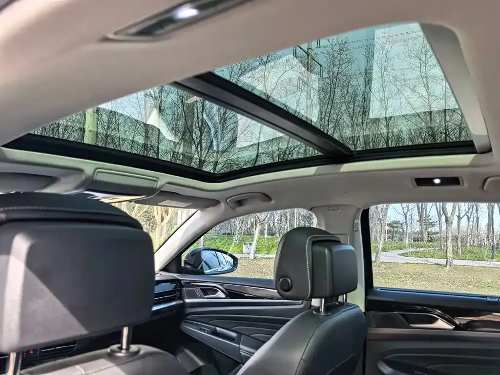 Volkswagen Passat — фото 8