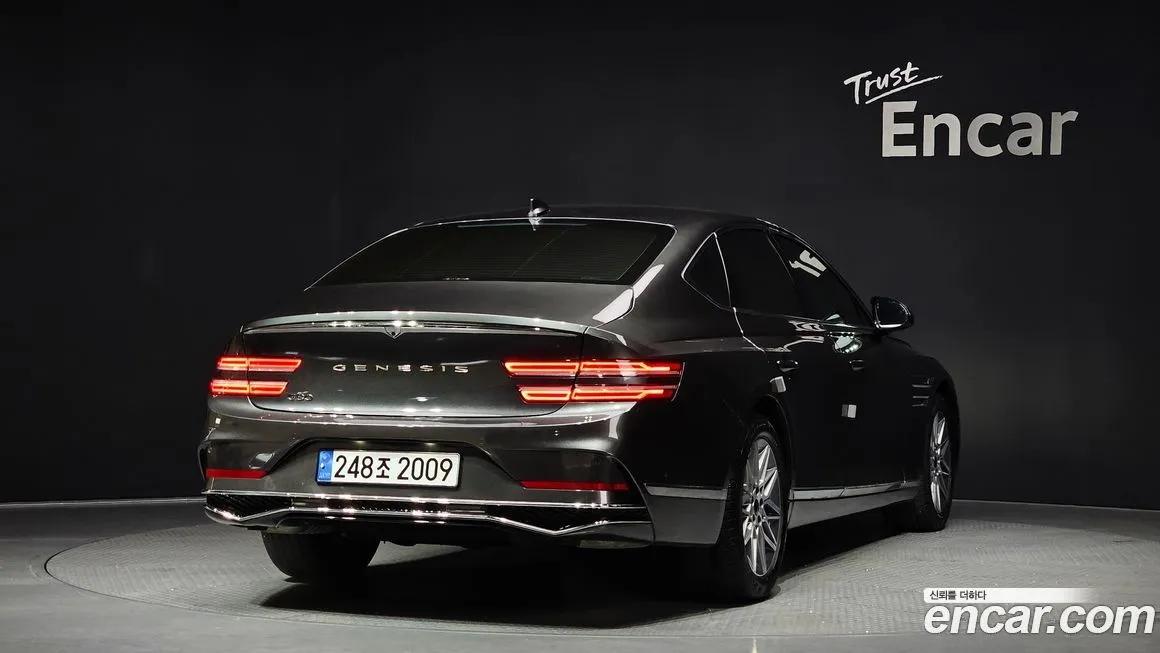 Genesis G80 — фото 4