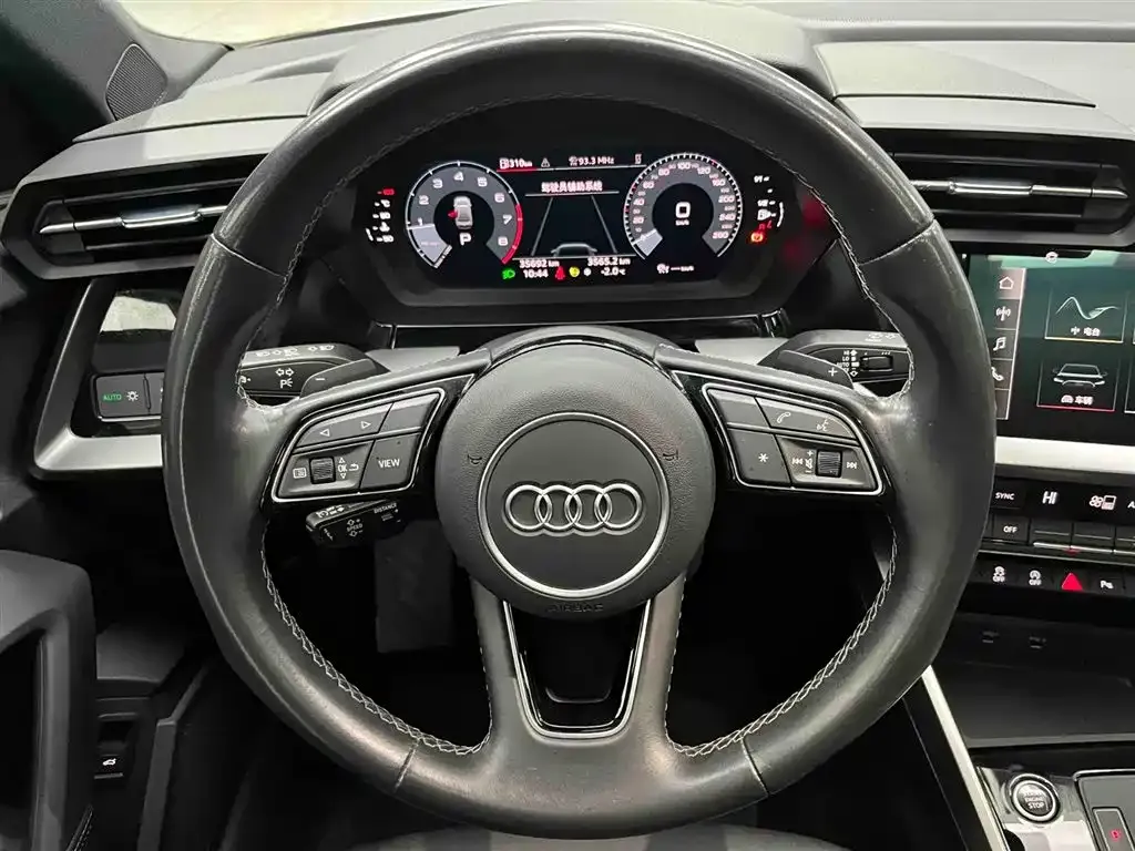 Audi A3 — фото 9