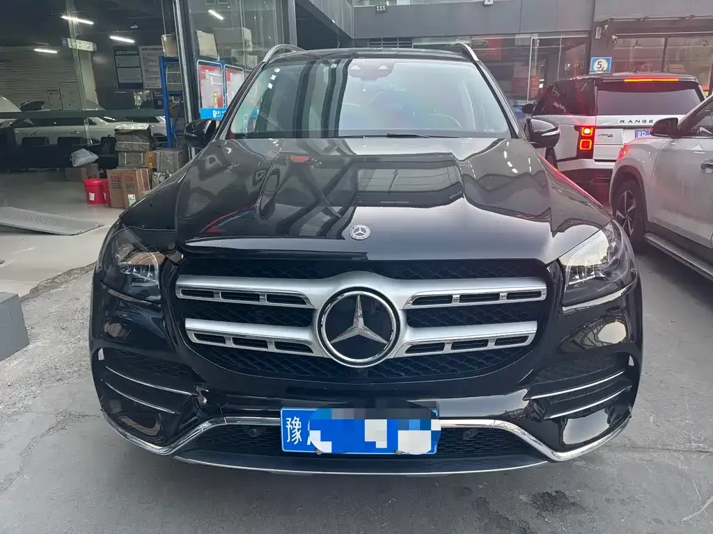 Mercedes-Benz GLS — фото 6