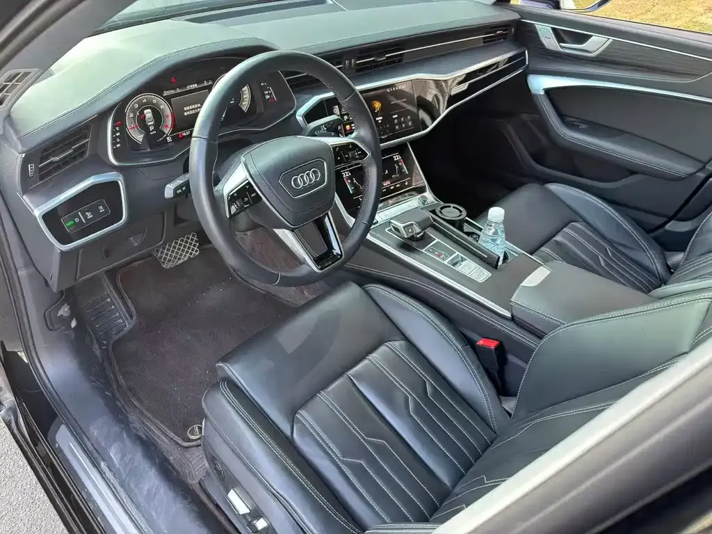 Audi A6L — фото 4