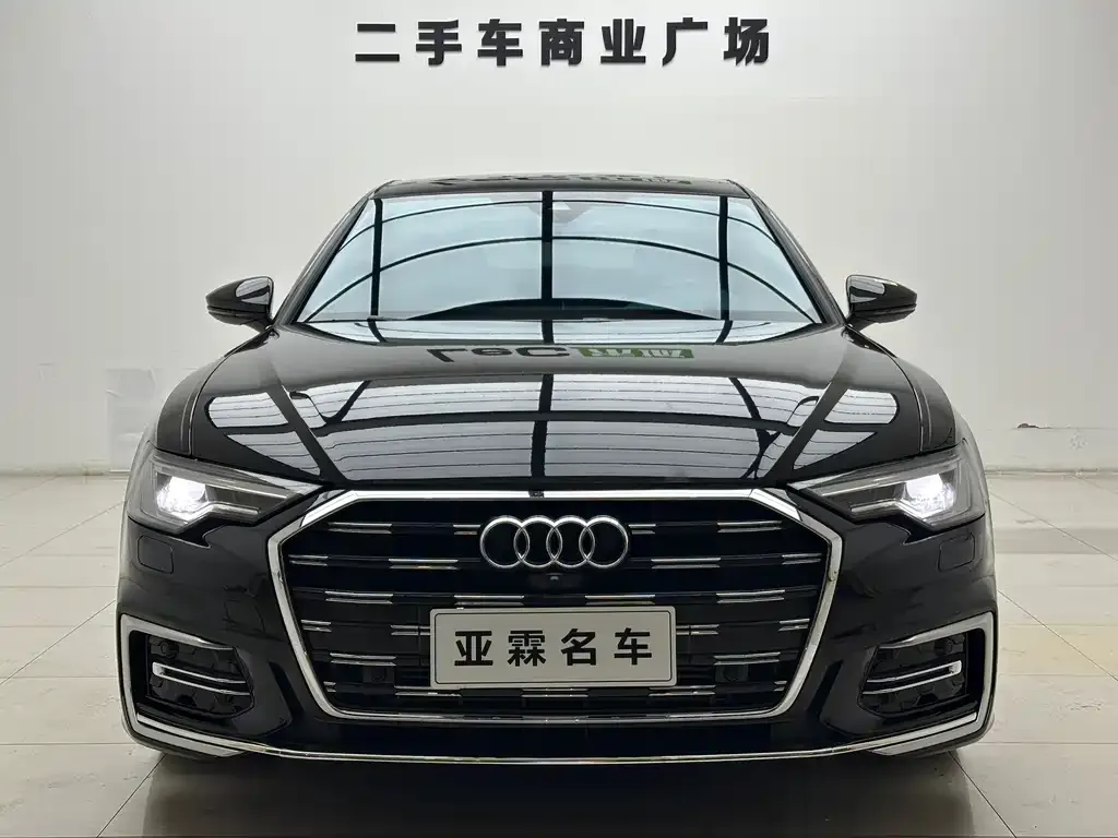 Audi A6L — фото 2