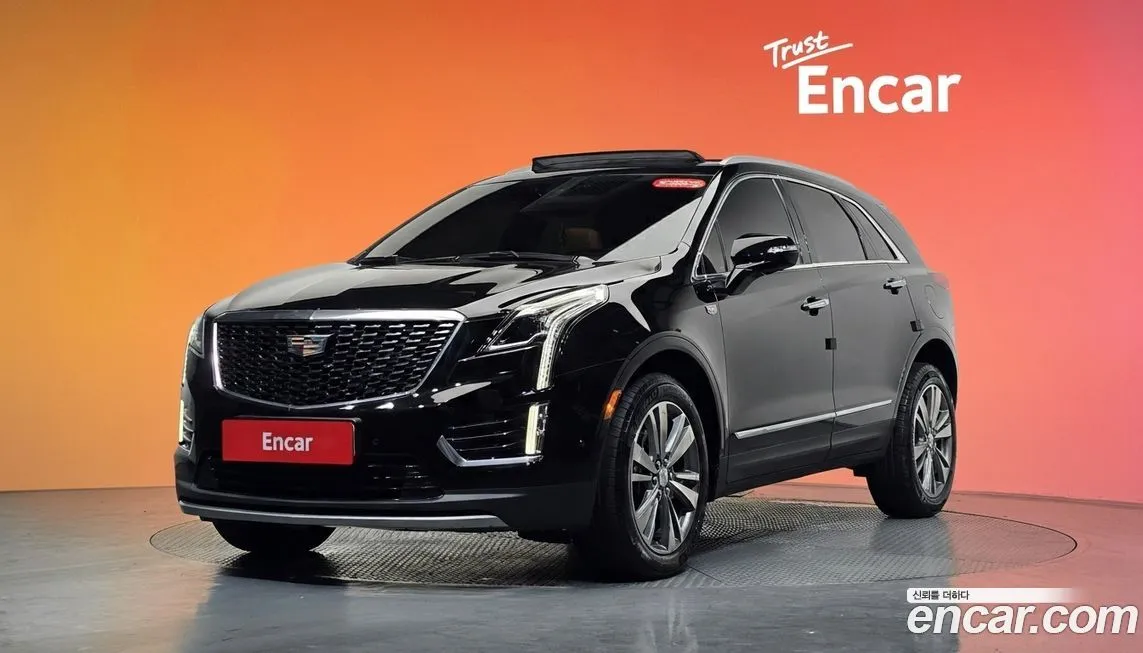 Cadillac XT5 — фото 1