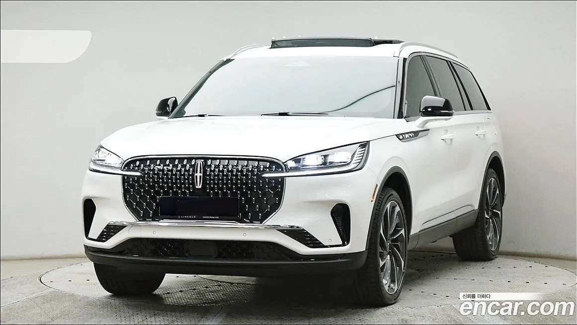 Lincoln Aviator — фото 1