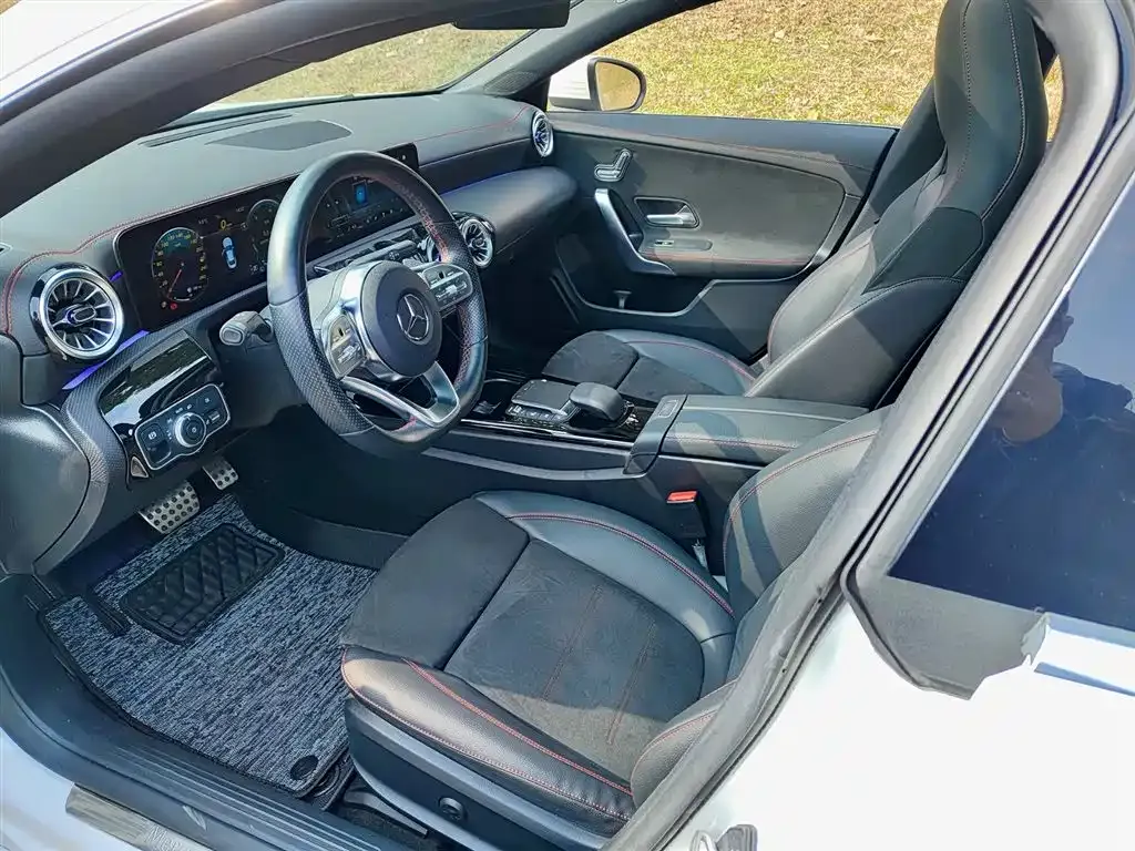 Mercedes-Benz CLA (Import) — фото 8