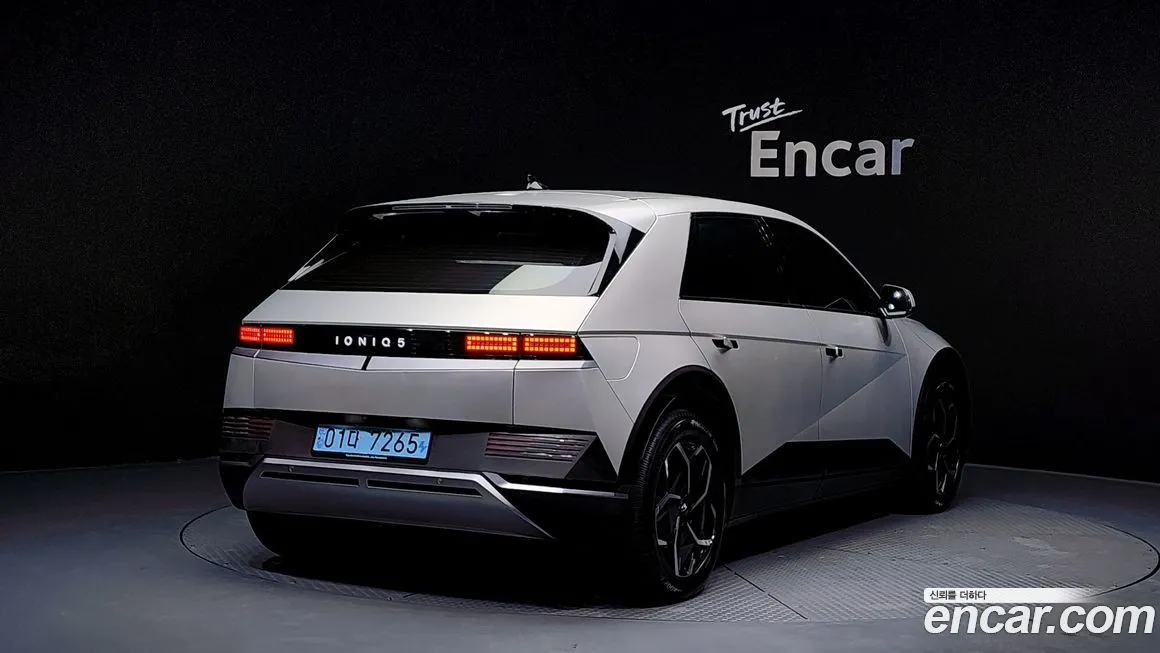 Hyundai Ioniq5 — фото 4
