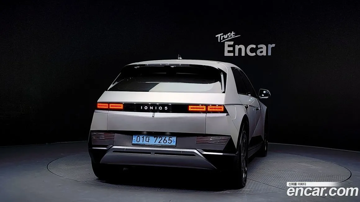 Hyundai Ioniq5 — фото 2