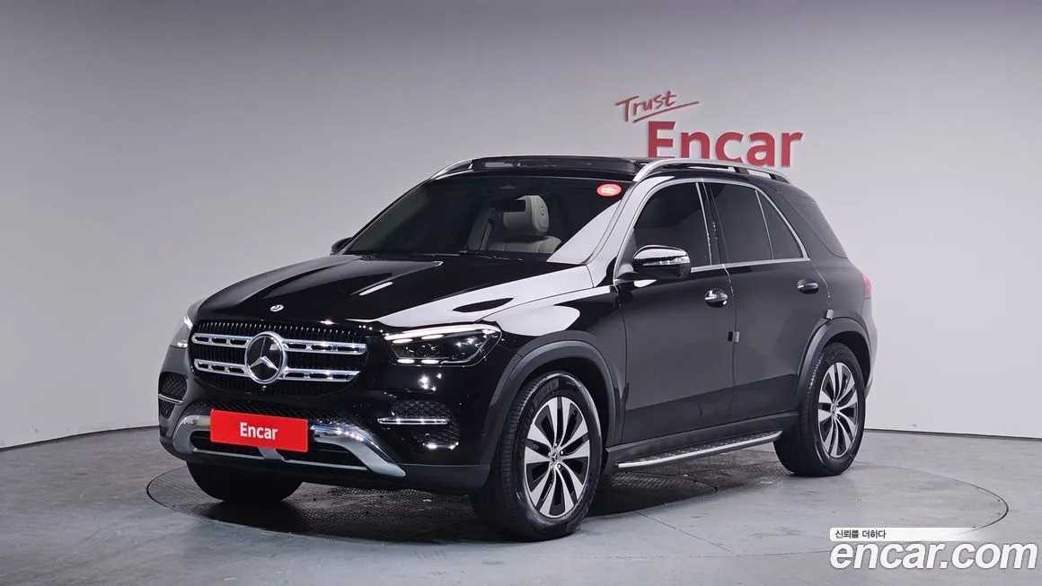 Mercedes-Benz GLE-Class — фото 1