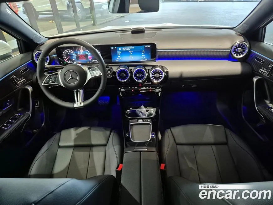 Mercedes-Benz A-Class — фото 10