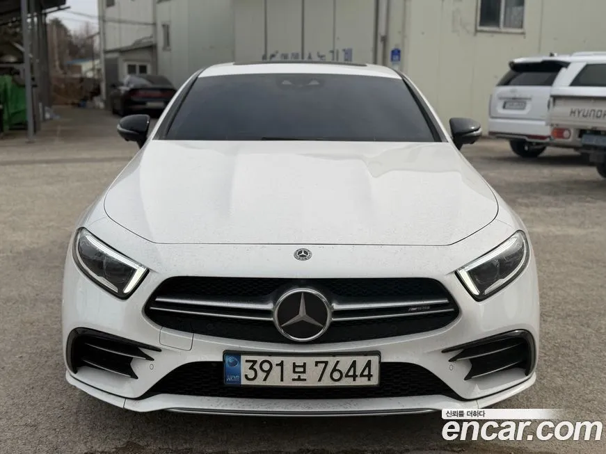 Mercedes-Benz CLS-Class — фото 1