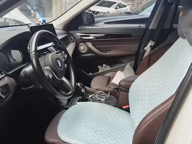 BMW X1 — фото 2
