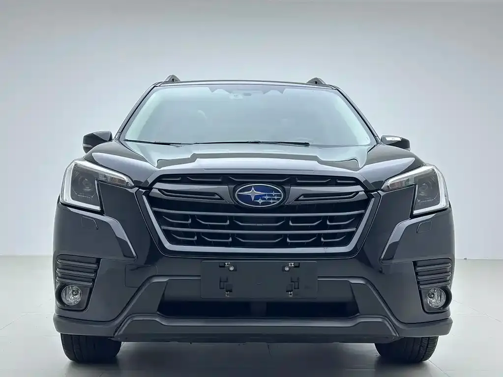 Subaru Forester — фото 5