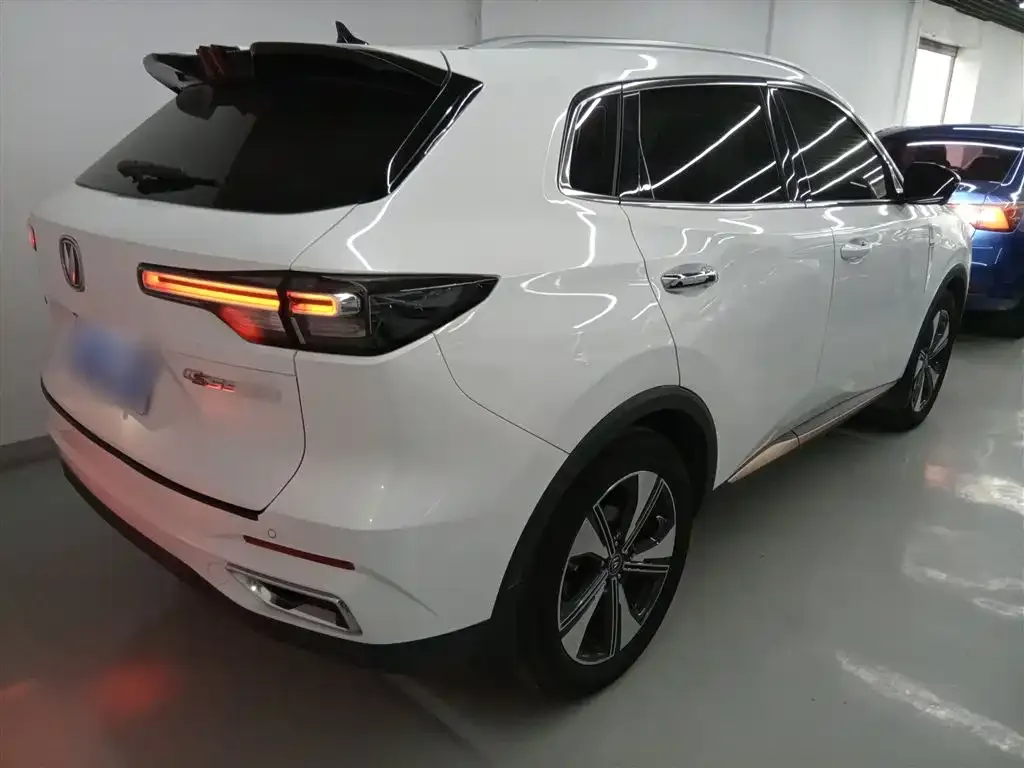 Changan CS55PLUS — фото 3