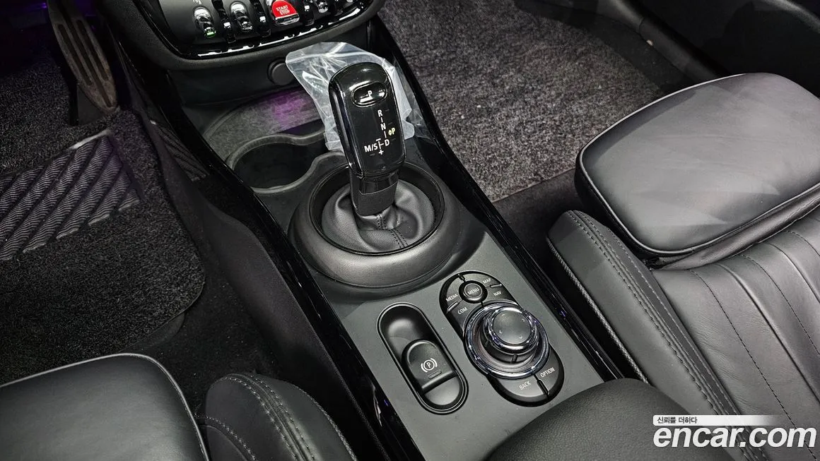 Mini Clubman — фото 10
