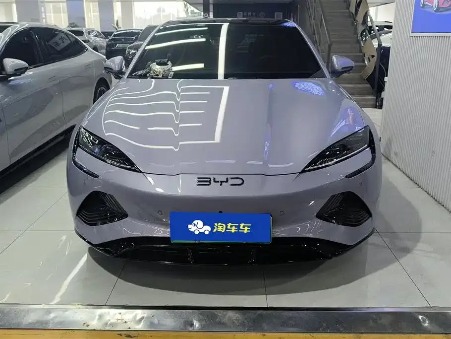 BYD Seal — фото 9