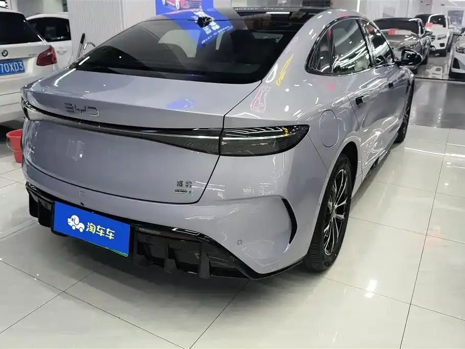 BYD Seal — фото 6