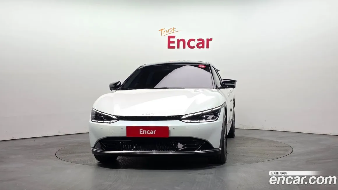 Kia EV6 — фото 4