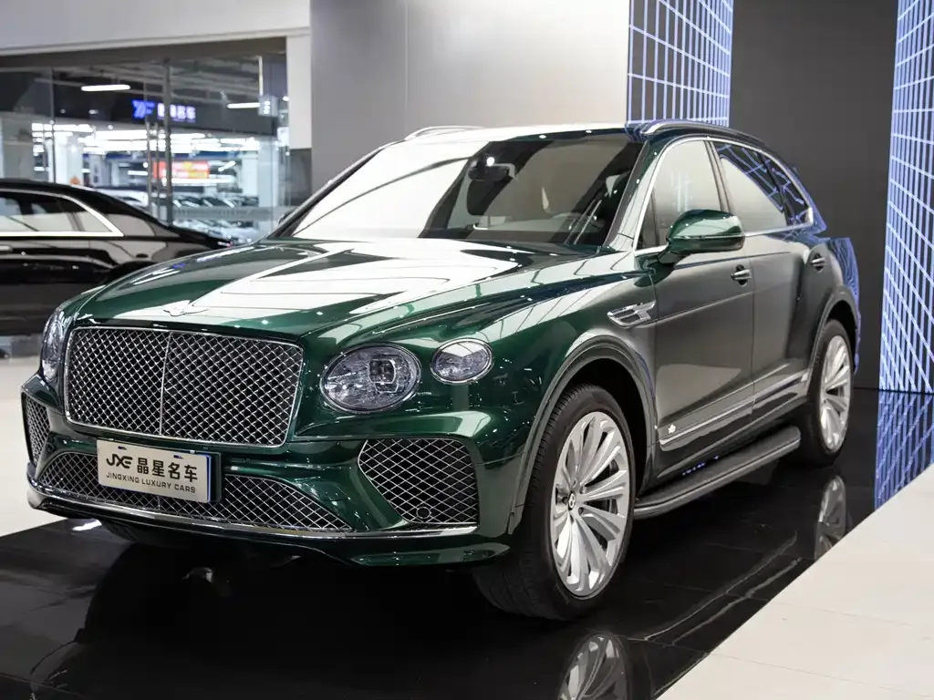 Bentley Bentayga — фото 1