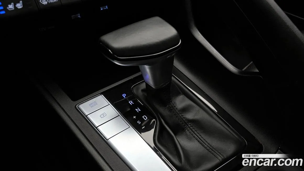 Hyundai AVANTE — фото 2