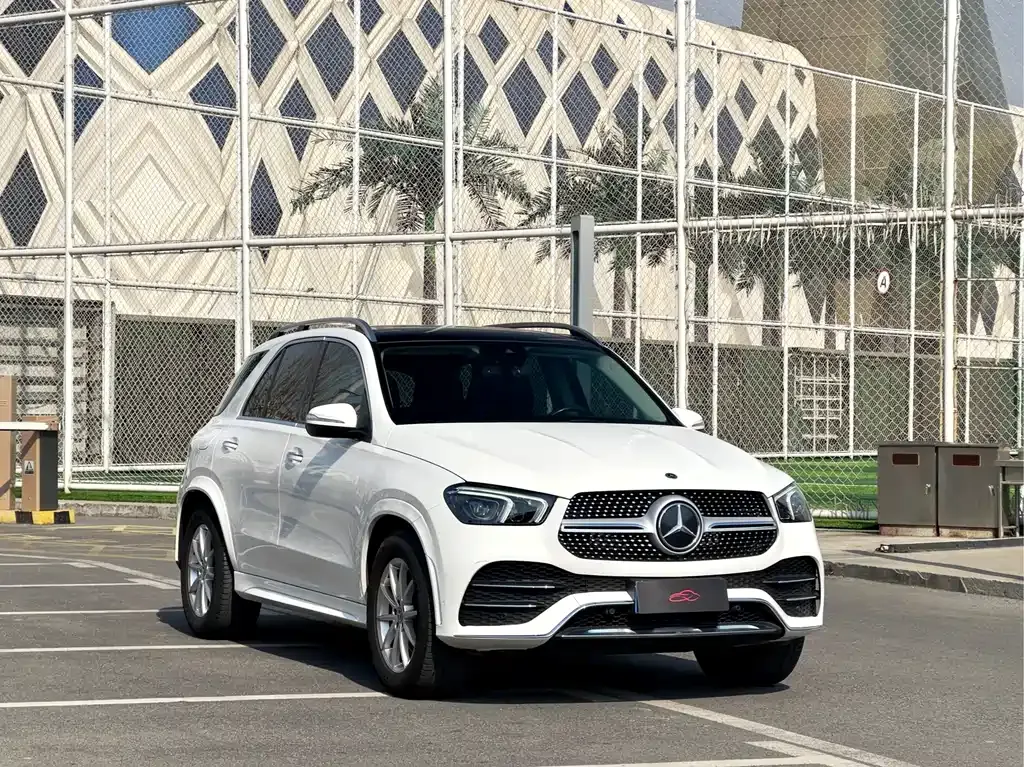 Mercedes-Benz GLE — фото 9