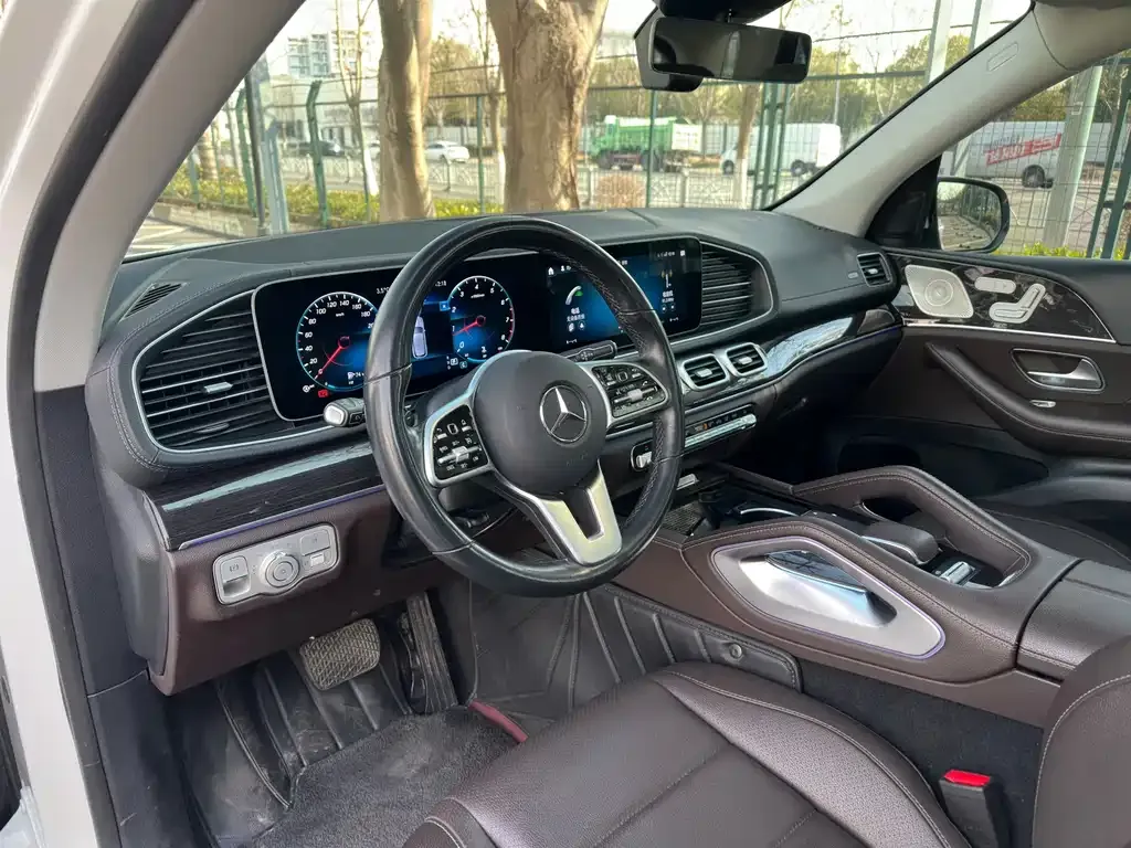 Mercedes-Benz GLE — фото 4