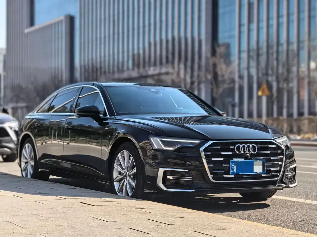 Audi A6L — фото 6
