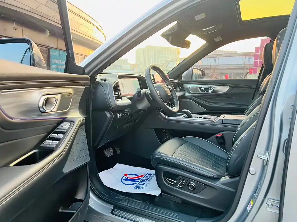 GAC Motor Trumpchi GS8 — фото 5