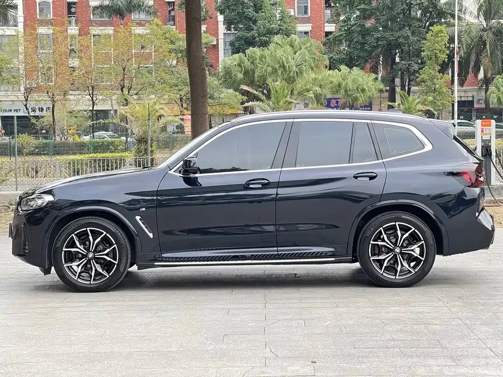 BMW X3 — фото 10