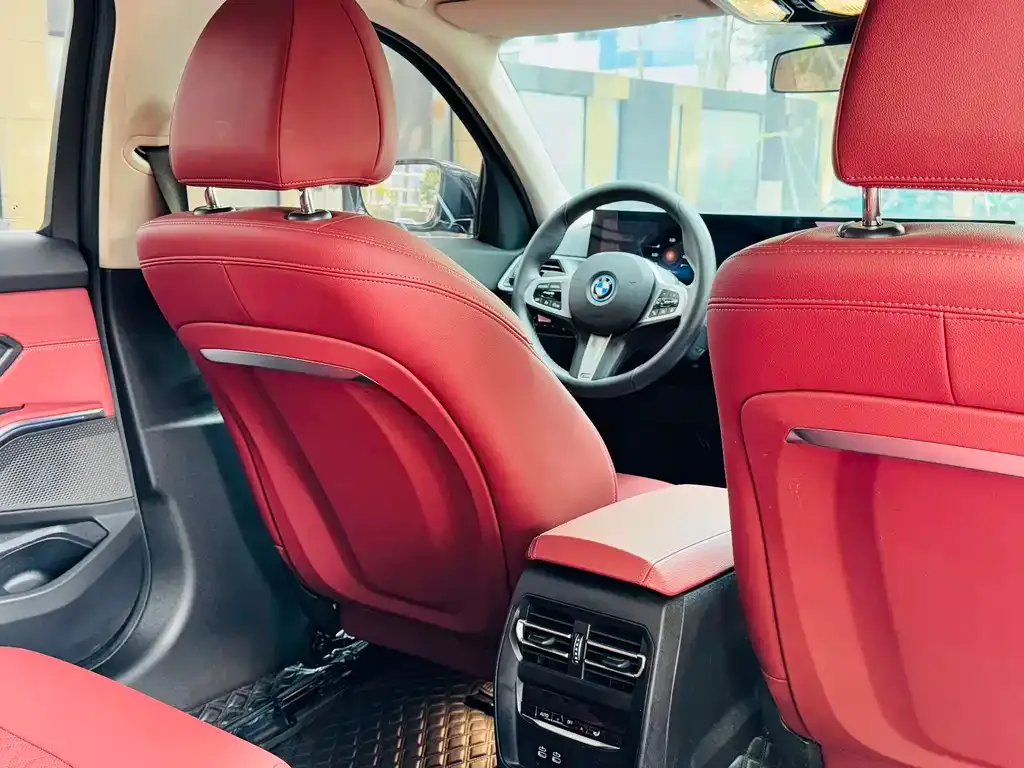 BMW i3 — фото 4