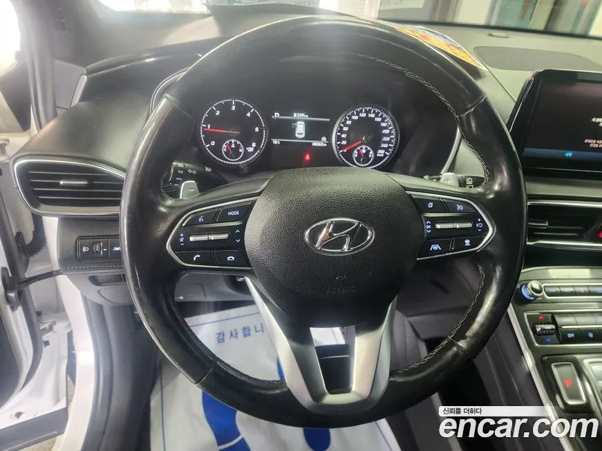 Hyundai Santafe — фото 4