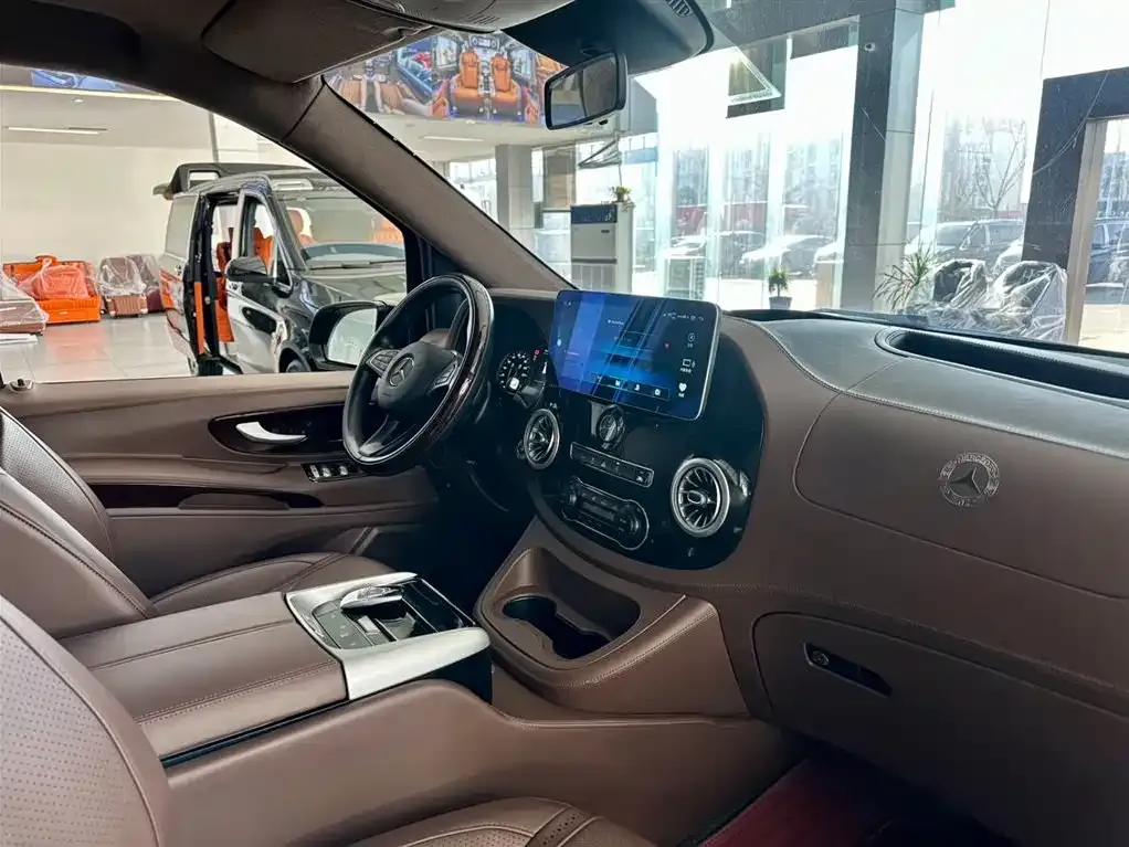 Mercedes-Benz Vito — фото 7