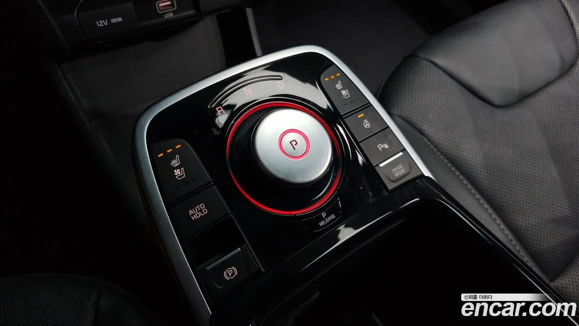 Kia Niro — фото 6