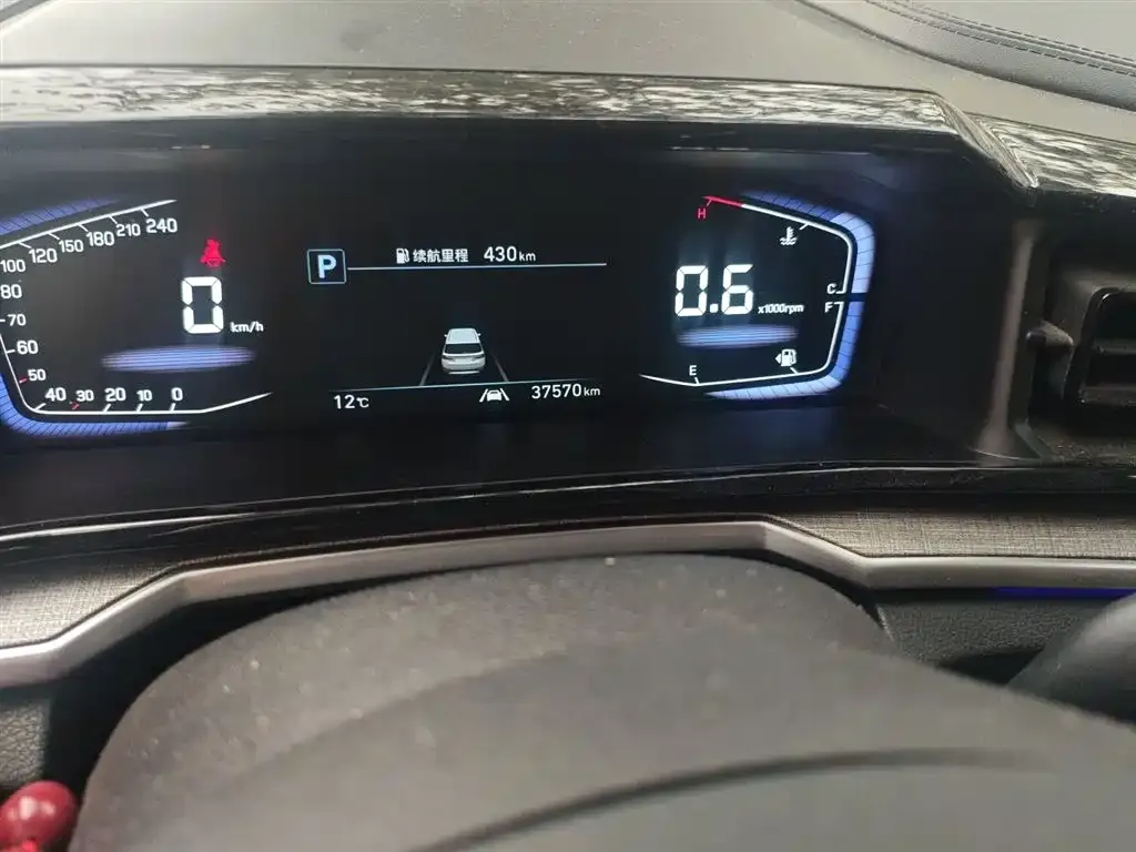 Hyundai Custo — фото 6