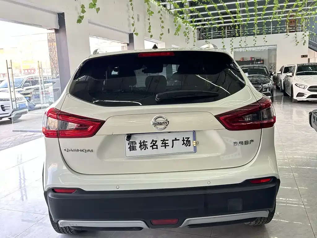 Nissan Qashqai — фото 6